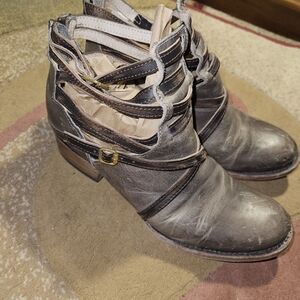 Freebird Stair Boots